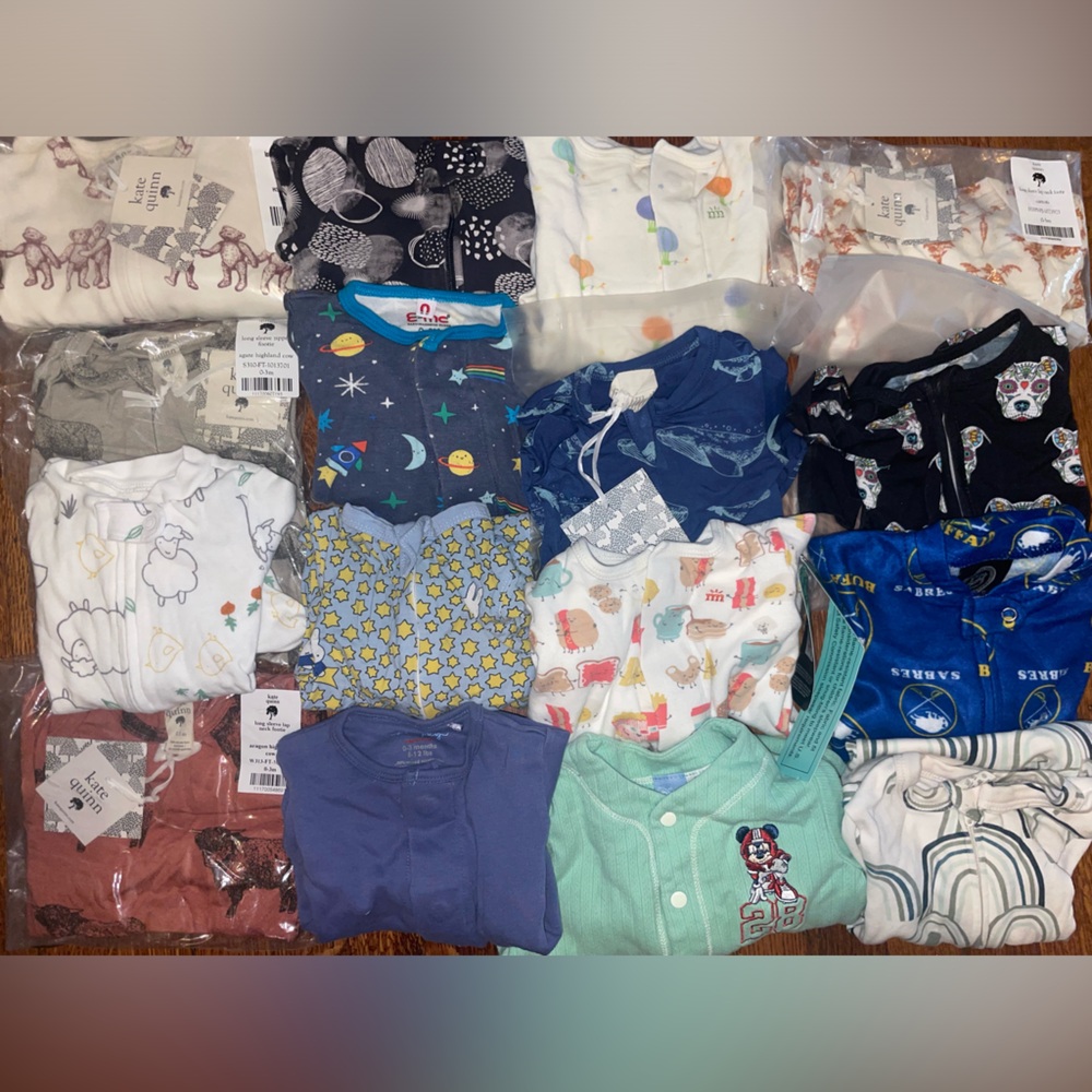 7 footie baby outfits footie rompers Jammies sleepers 0-3 months gender neutral